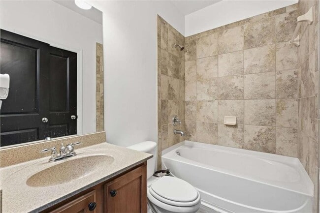 Building Photo - 9931 Mancunian Way