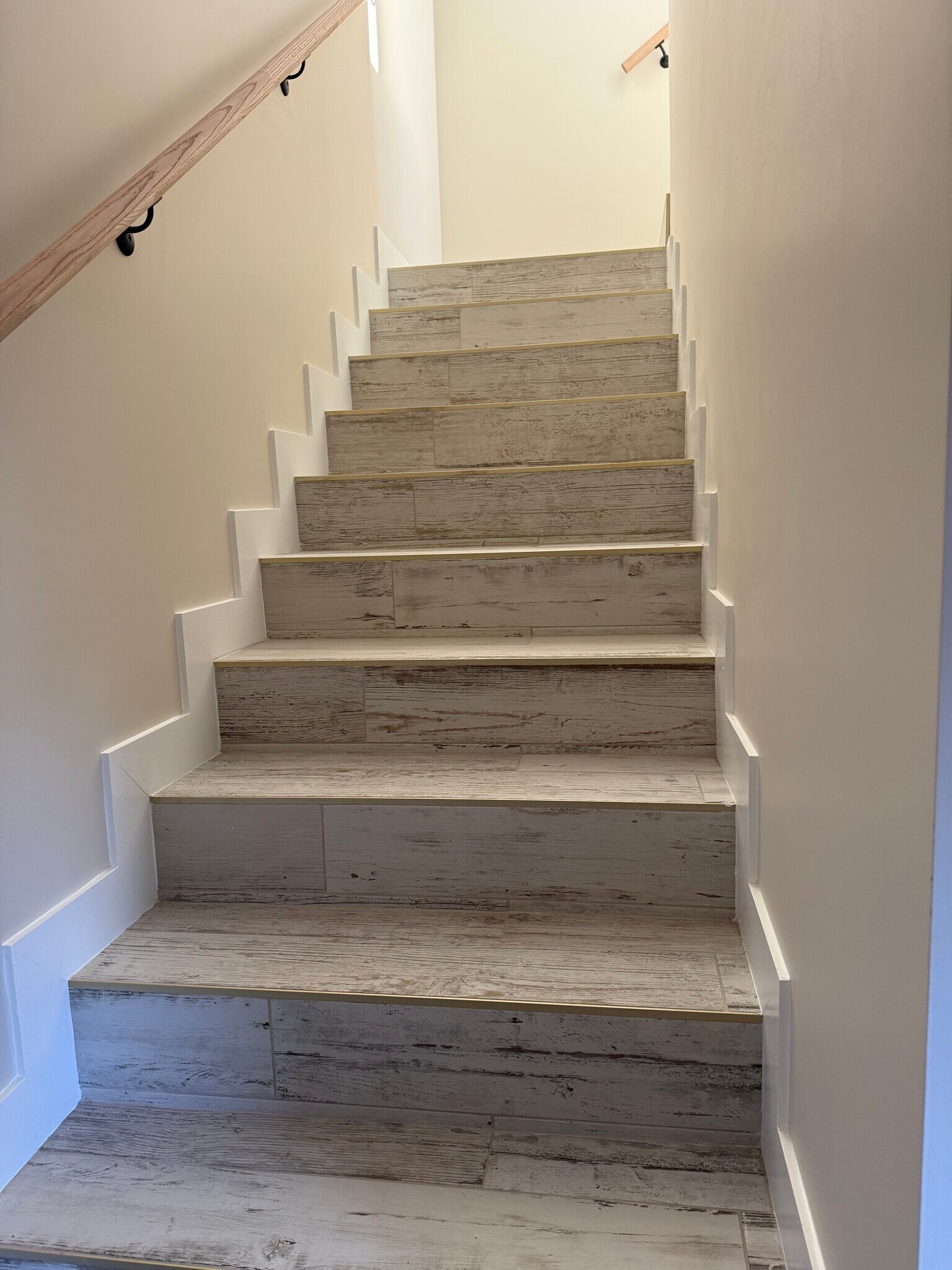 Building Photo - 9610 Dorrington Ave