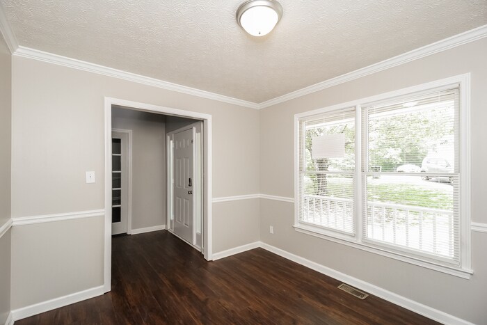 Building Photo - 2261 Sunbrook Trail