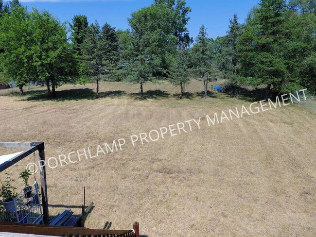 Building Photo - 6779 Pleasantview St NE