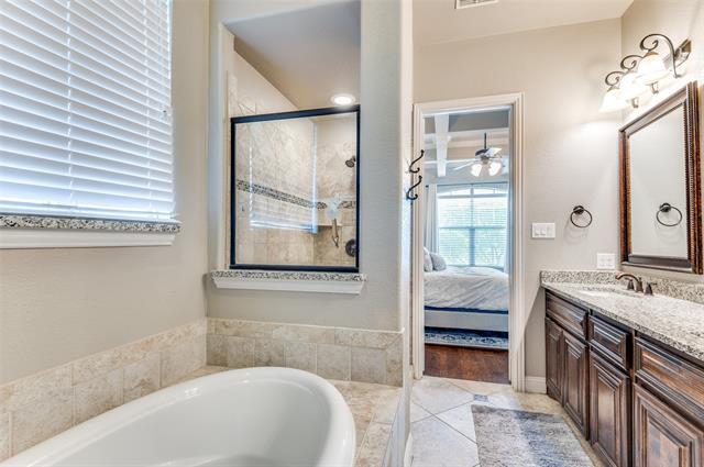 Building Photo - 5019 Empire Way