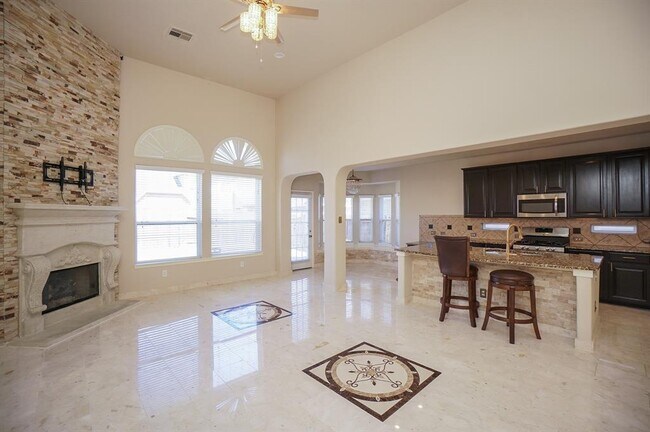 Building Photo - 20718 Sapphire Lake Rd
