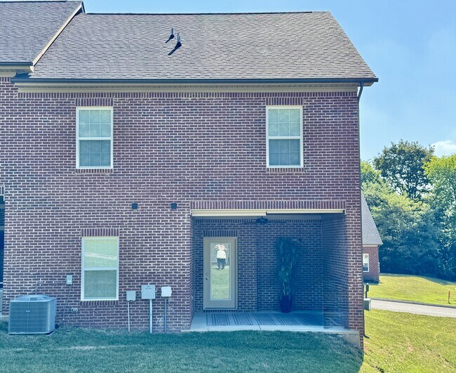 Building Photo - 336 Jacksonian Way
