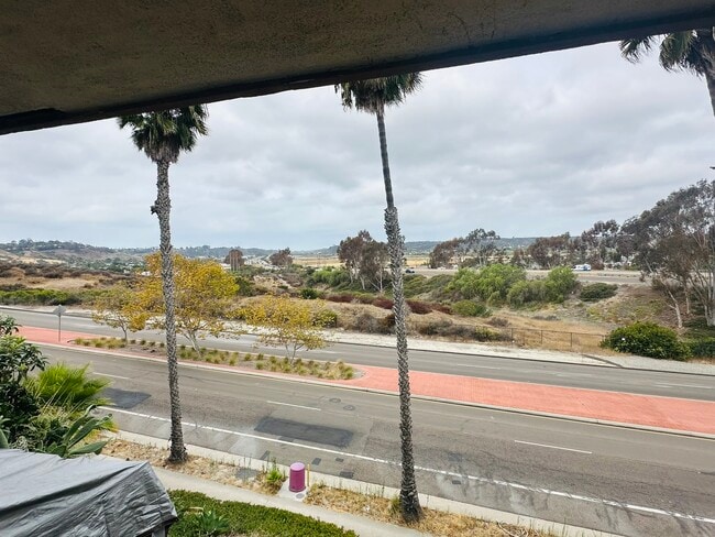 Building Photo - 220 S El Camino Real