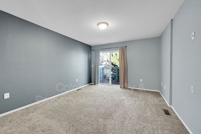 Building Photo - 2436 W 82nd Pl