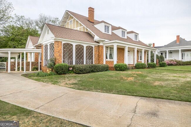 Building Photo - 62 Indian Springs Dr