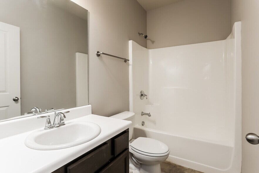 Building Photo - 2972 Nairn Ct