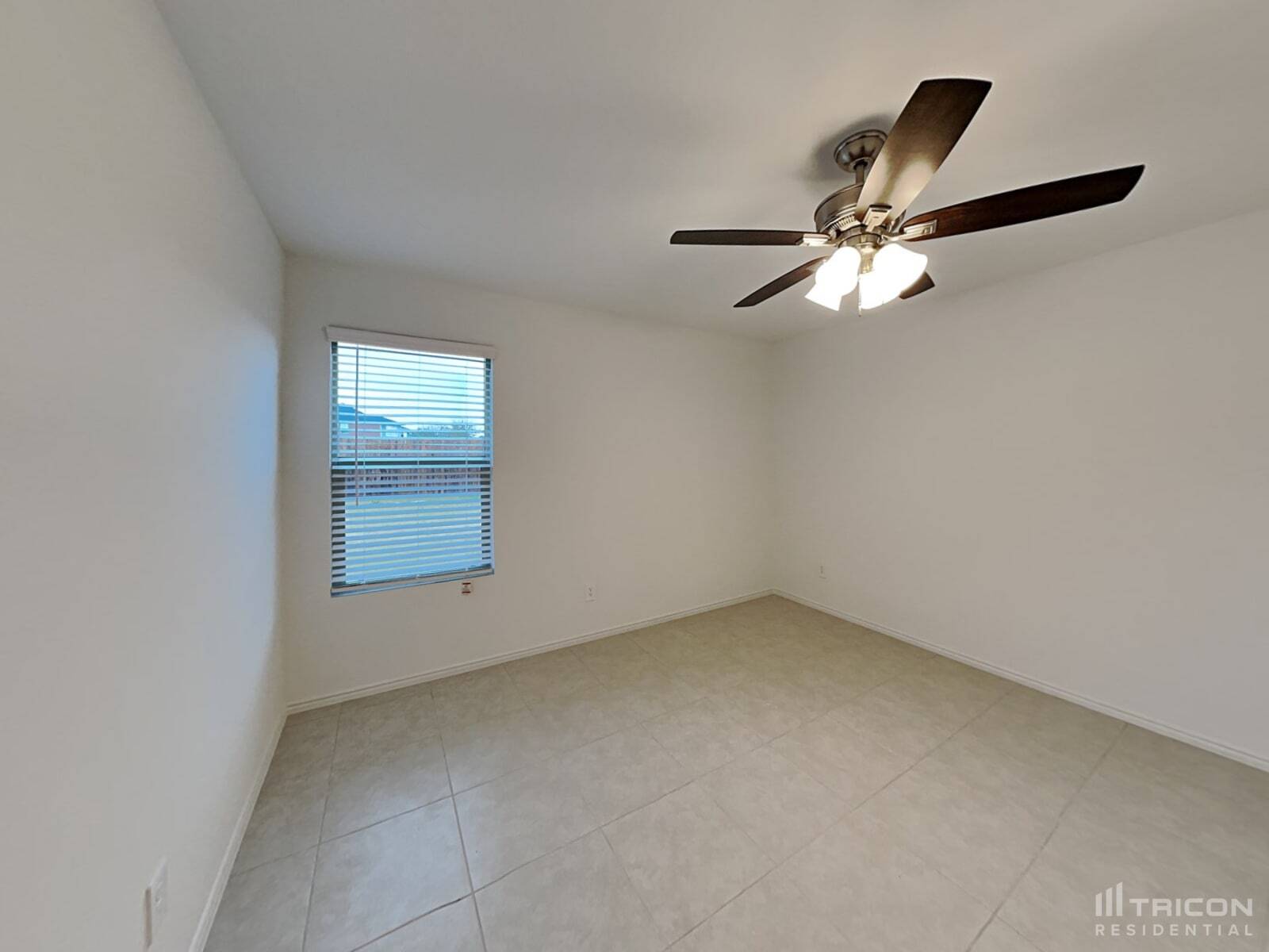 Building Photo - 812 Odlozil Ln