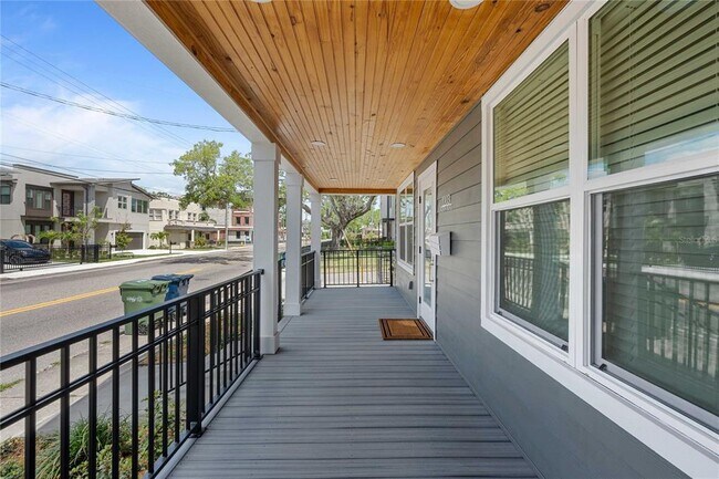 Building Photo - 2203 N Blvd