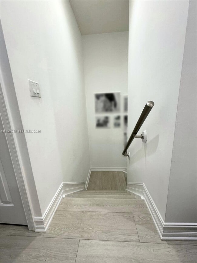 Building Photo - 13017 Riverwalk Cir S