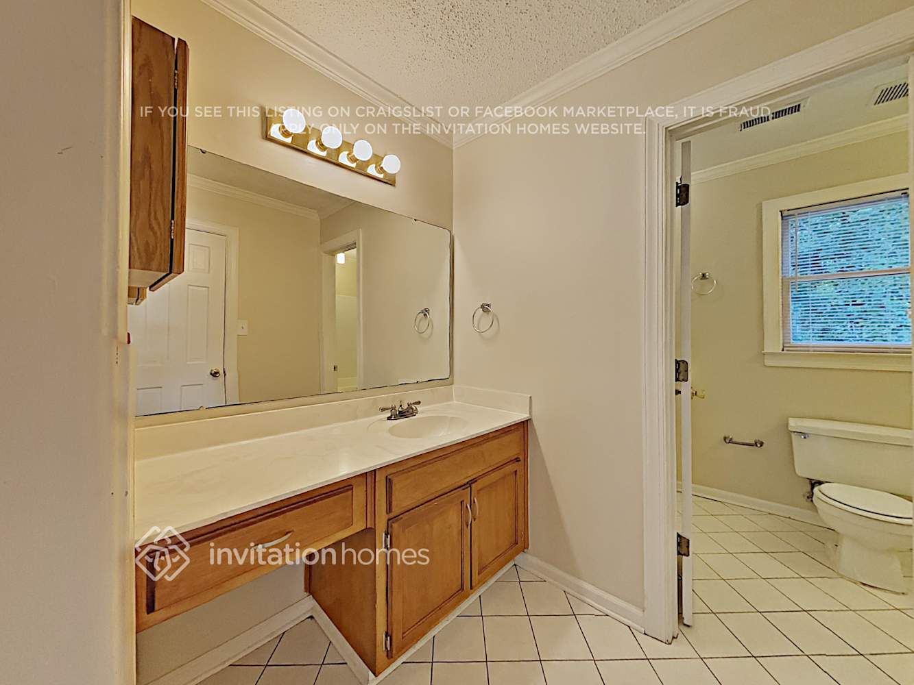 Building Photo - 815 Brightmoor Dr