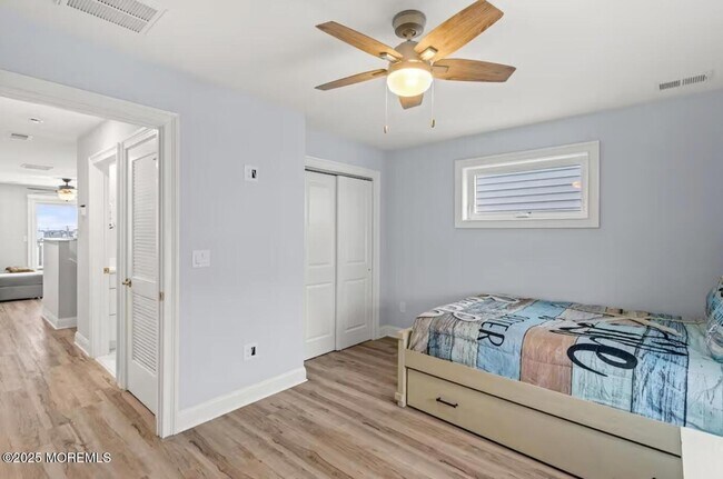 Building Photo - 205 Carteret Ave