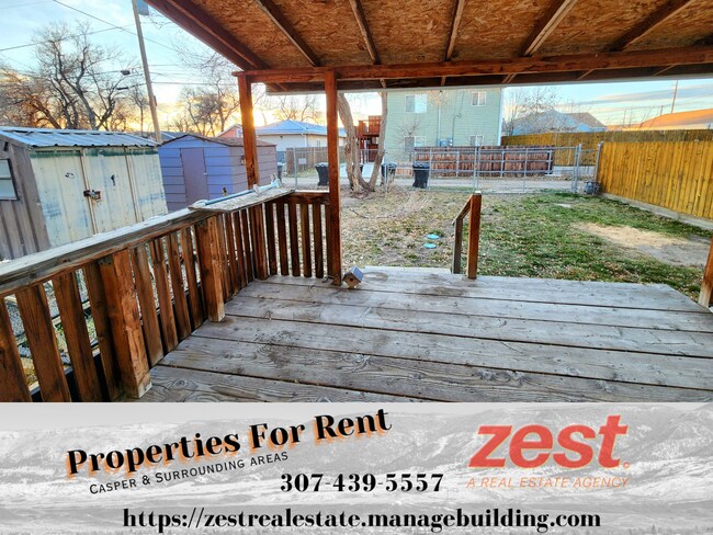 Building Photo - 1012 N Kimball St