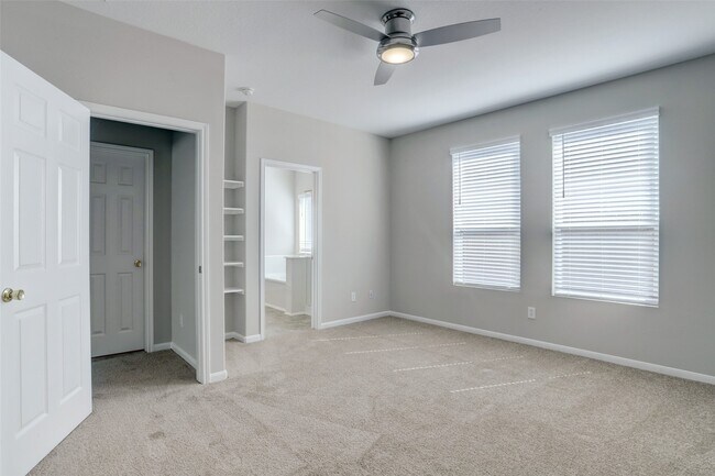 Building Photo - 22618 Spring Crossing Dr