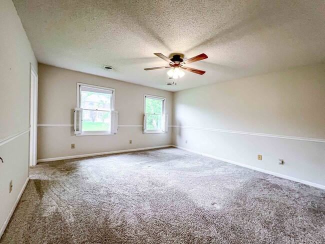 Building Photo - West Knoxville Gem with Privacy, Space & Modern Upgrades