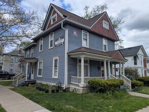 Building Photo - 518 Washtenaw Ave