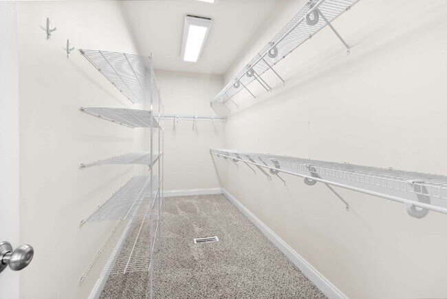 Building Photo - Spacious 4-Bedroom Home for Rent in Kings Grant Fayetteville – 15 Minutes from Fort Bragg