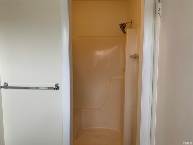 Building Photo - 1220 Manassas Court - Bev Roberts Rentals ...