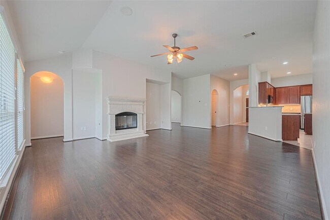 Building Photo - 25215 Sundown Canyon Ln