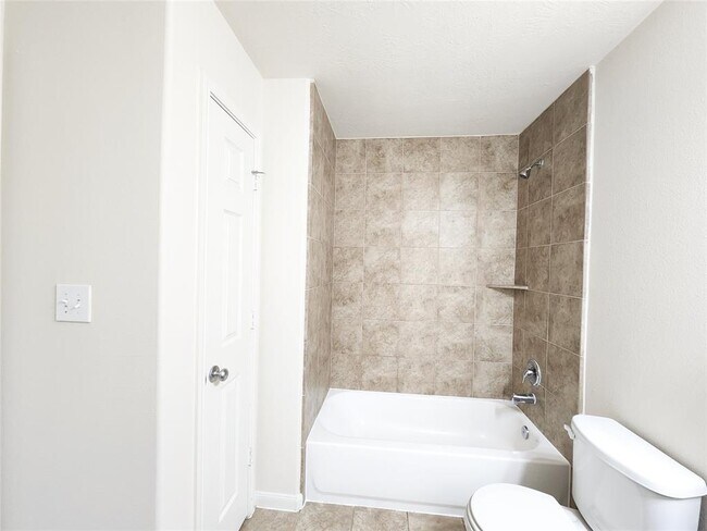 Building Photo - 15107 Sequoia Meadow Ct