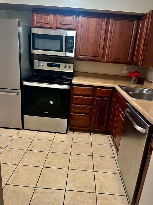 Building Photo - 14512 Cazado Dr