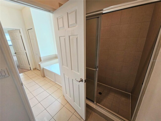 Building Photo - 1952 Portofino Meadows Blvd