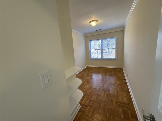 Building Photo - 531 VFW Parkway