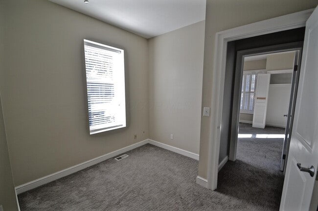 Building Photo - 258 Jackson St