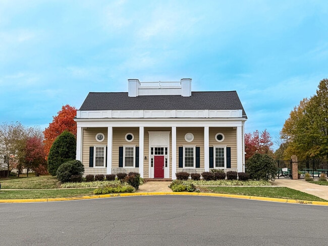 Building Photo - 21682 Kings Crossing Terrace