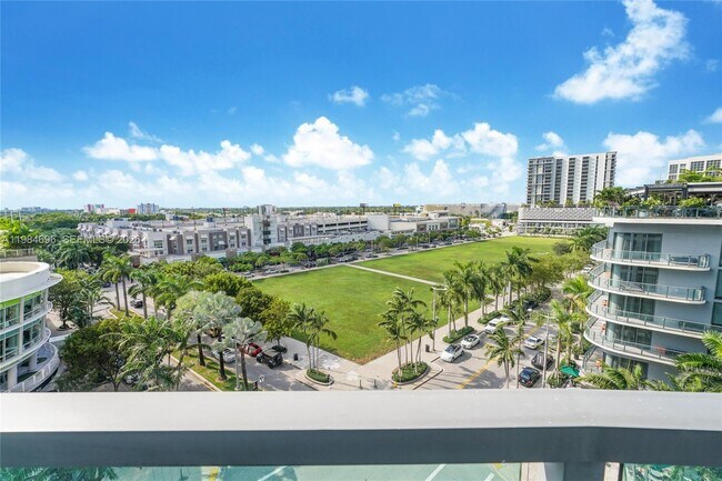 Building Photo - 3301 NE 1st Ave