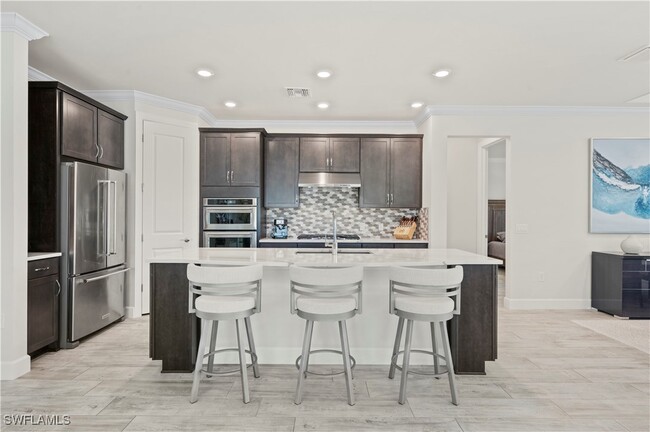 Building Photo - 6767 Pennyroyal Dr