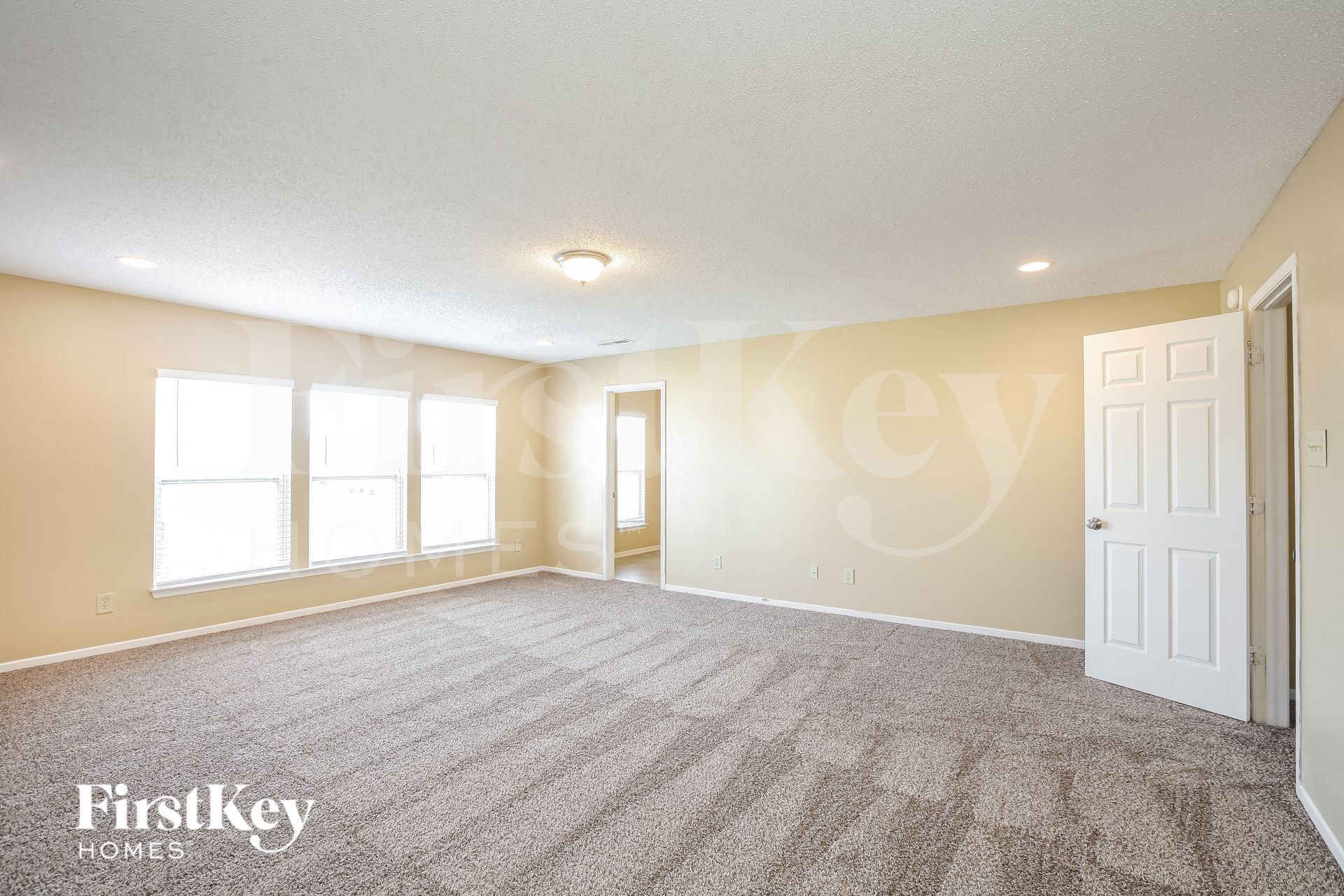 Building Photo - 6623 Eagle Crossing Blvd