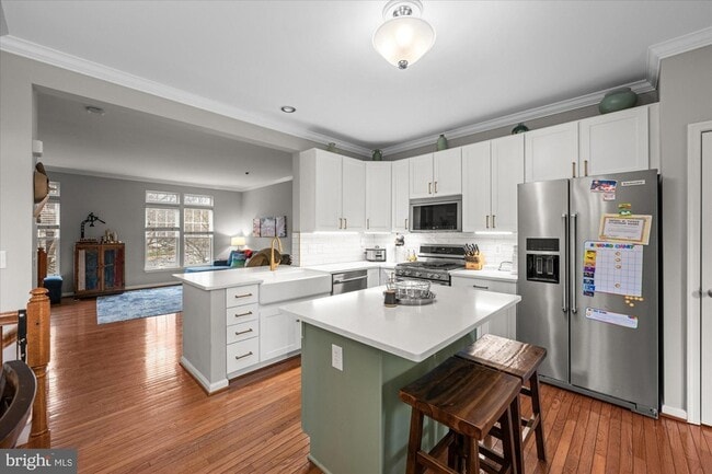 Building Photo - 5076 Grimm Dr