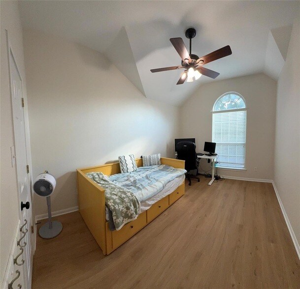Building Photo - 1624 Maize Bend Dr