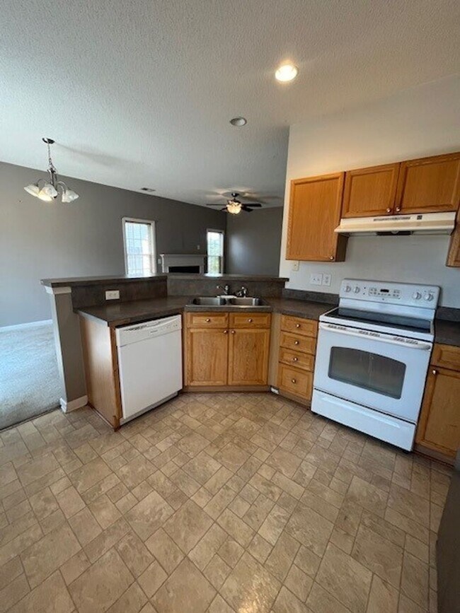 Building Photo - Charming 3-bedroom, 2-bath home in Leland, NC