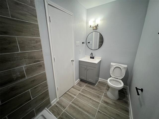 Building Photo - 1911 Primrose Ln