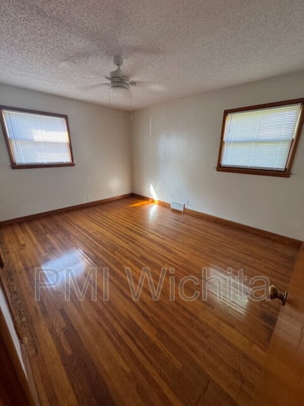 Building Photo - 3315 S Hiram St
