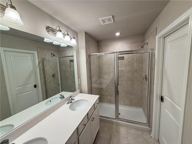 Building Photo - 2452 Coosa Vly