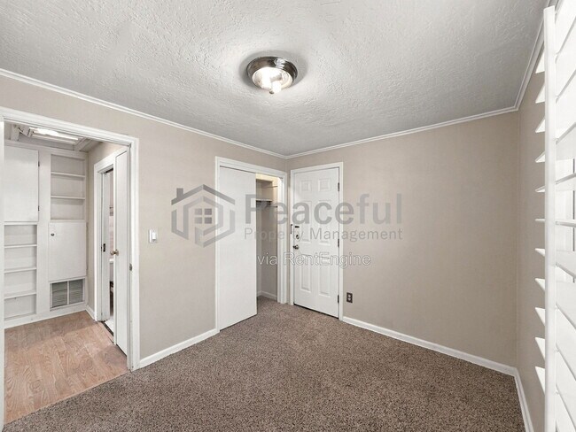Building Photo - 575 I St
