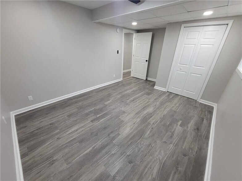 Building Photo - 783 Rebecca St NW