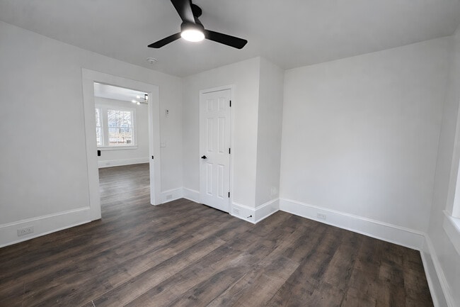 Building Photo - Stanley