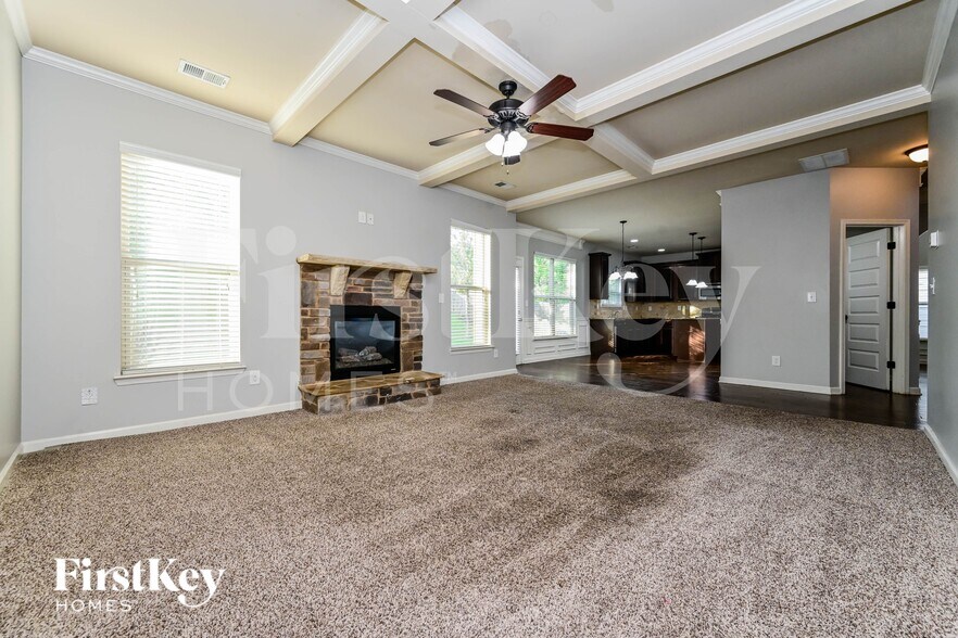 Building Photo - 624 Parkside Pl Dr