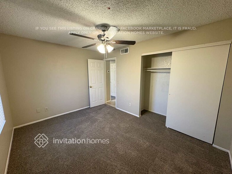 Building Photo - 13020 N 55th Dr
