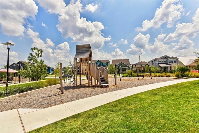 Building Photo - 9015 Cattle Baron Path
