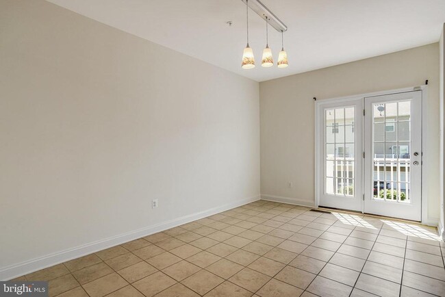 Building Photo - 2607 Egret Way