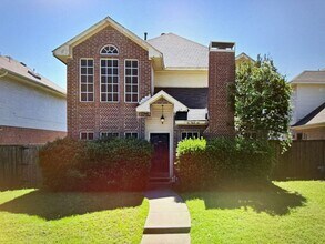 Building Photo - 1737 Circle Creek Dr
