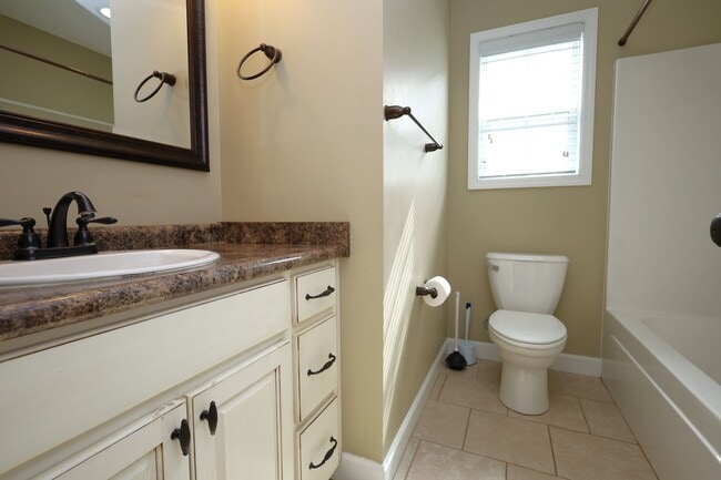 Building Photo - 4125 Barrington Dr