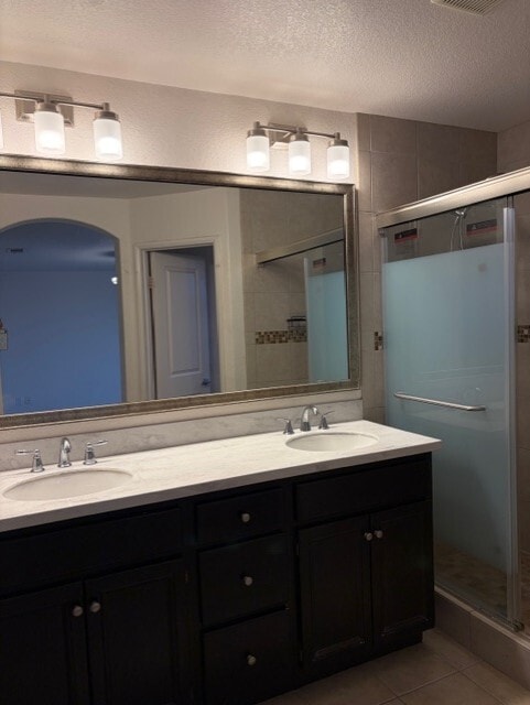 Double Sink - 14103 Brent Wilsey Pl