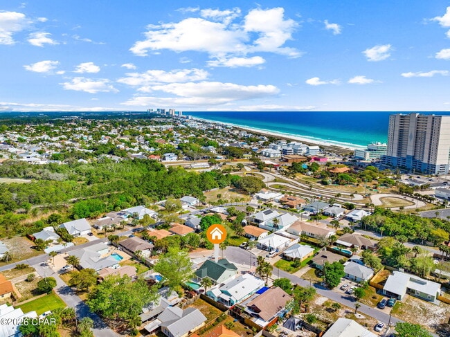 Building Photo - 615 Poinsettia Ct