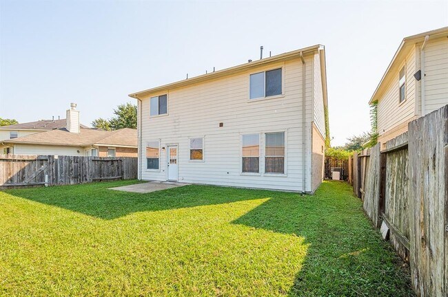 Building Photo - 16310 Bandicoot Dr